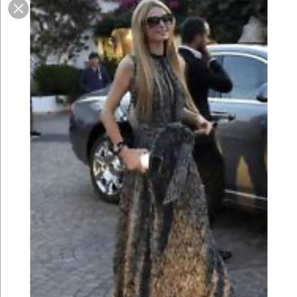 Alice + Olivia maxi keyhole dress